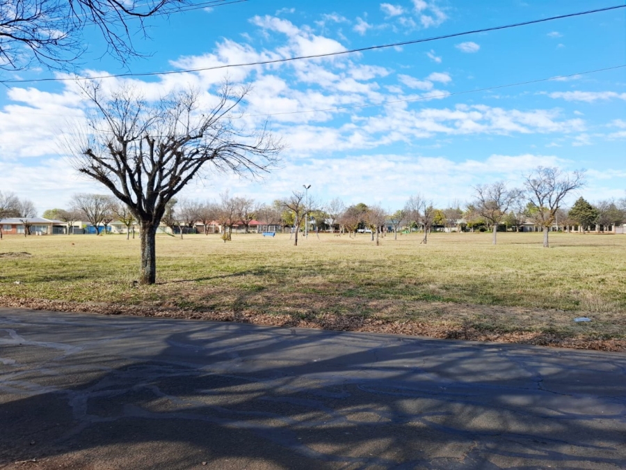 4 Bedroom Property for Sale in Wilgehof Free State